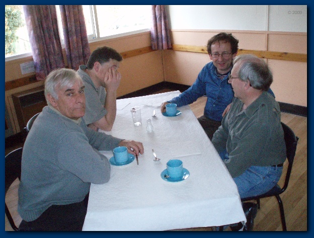 600x449 pixels (128K)